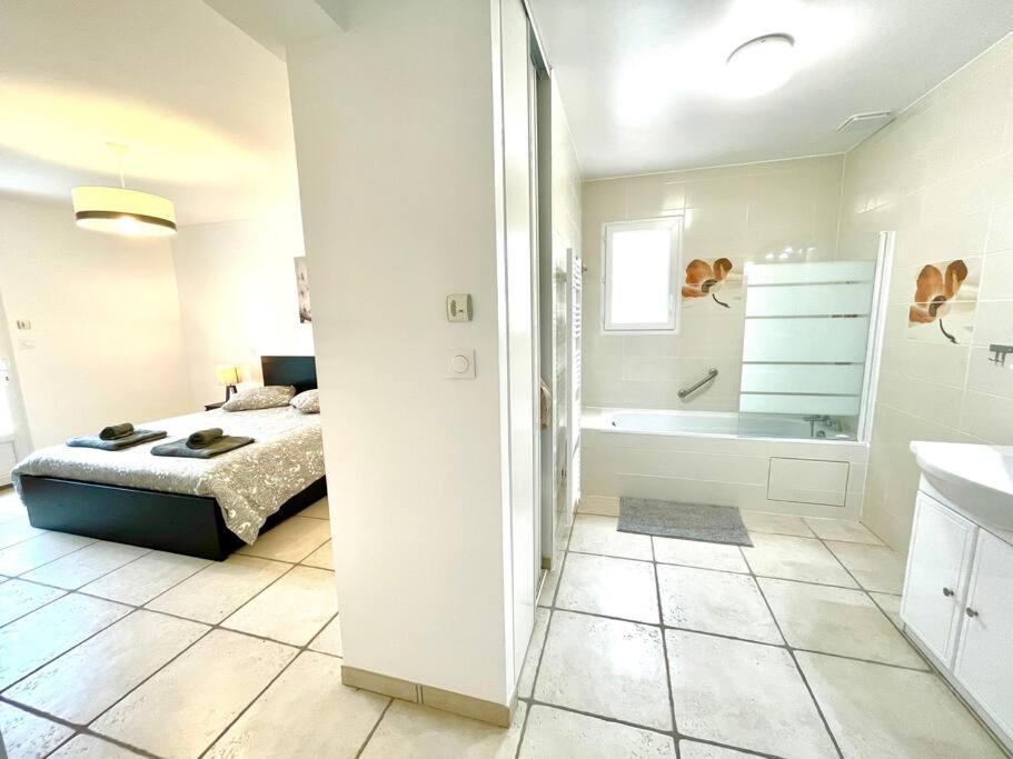 Charmante Villa Pour 10 Personnes Saint-Augustin  Luaran gambar