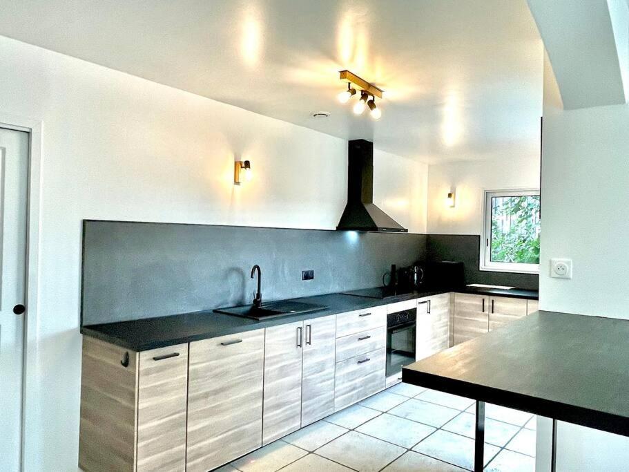 Charmante Villa Pour 10 Personnes Saint-Augustin  Luaran gambar