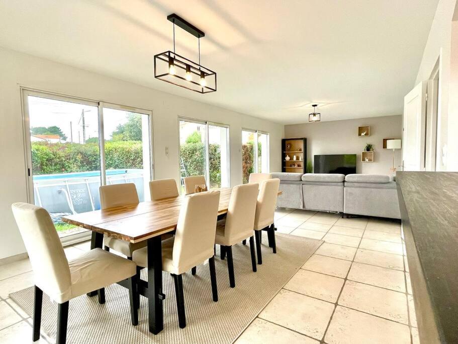 Charmante Villa Pour 10 Personnes Saint-Augustin  Luaran gambar