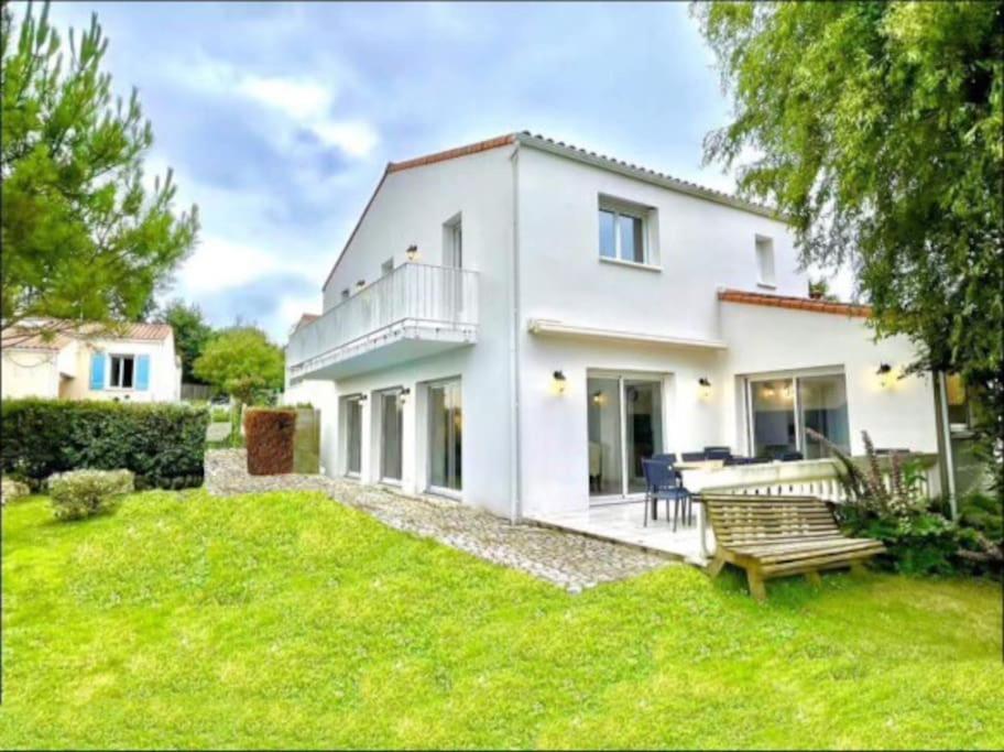 Charmante Villa Pour 10 Personnes Saint-Augustin  Luaran gambar